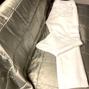 Dutchess White jean capris